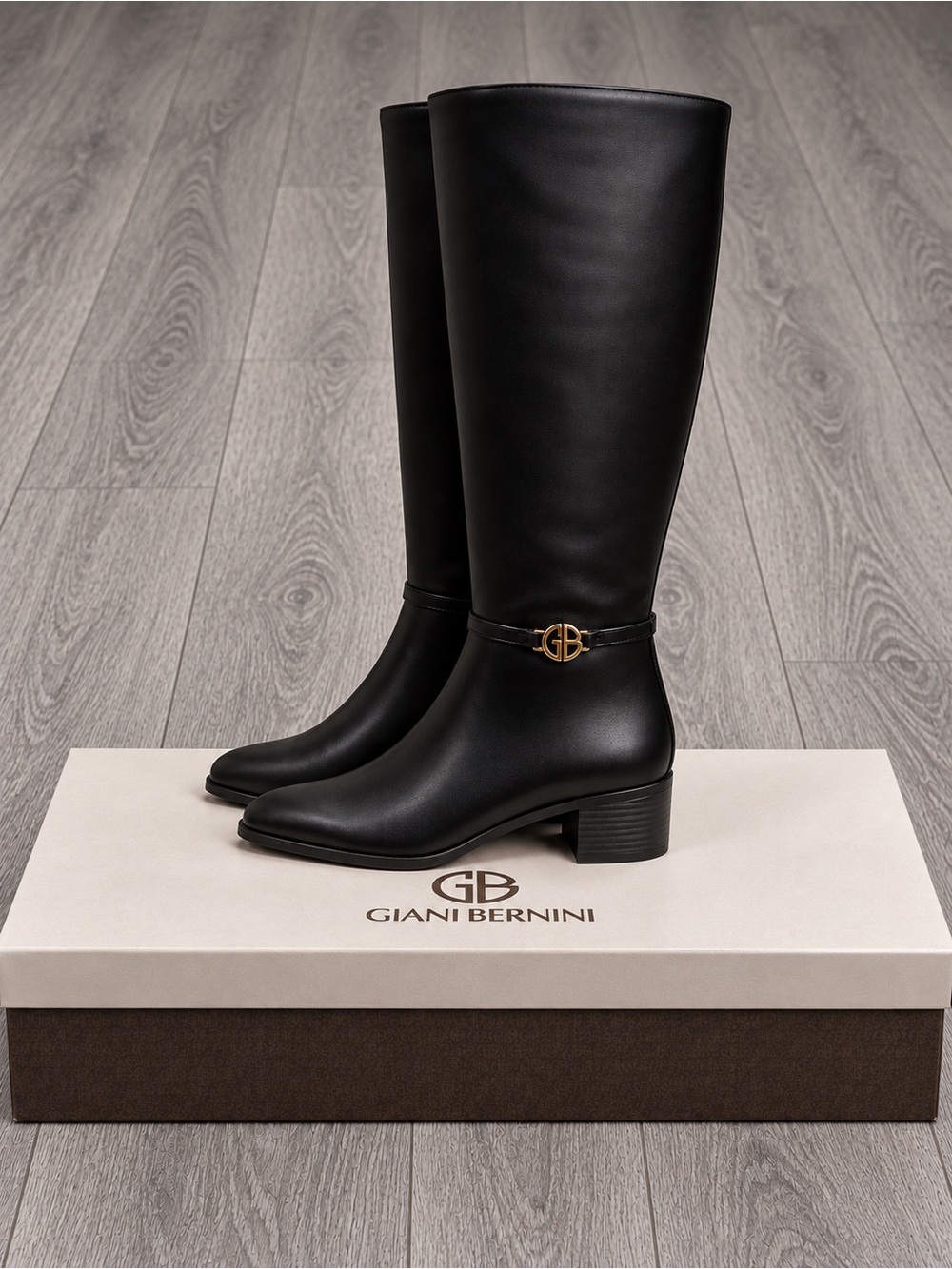 Giani Bernini Shayylap Knee High Boots Black Gold Buckle Size 10M NIB